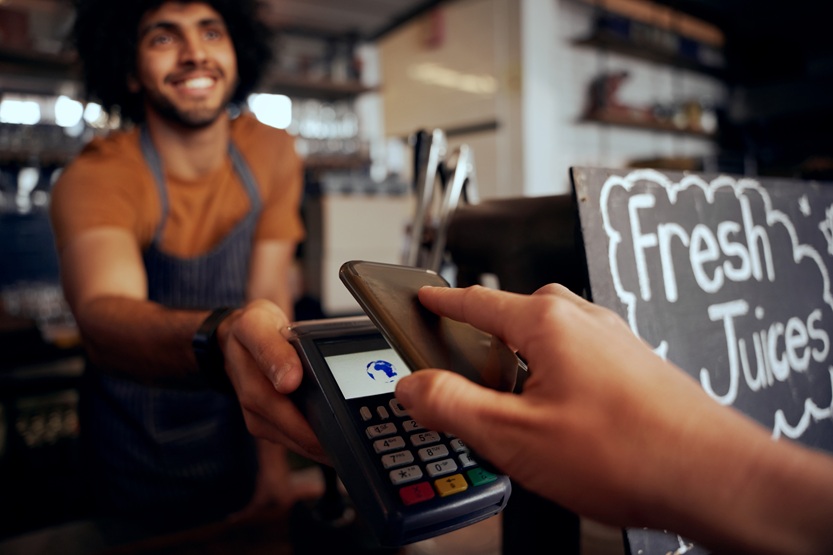 making a payment contactess